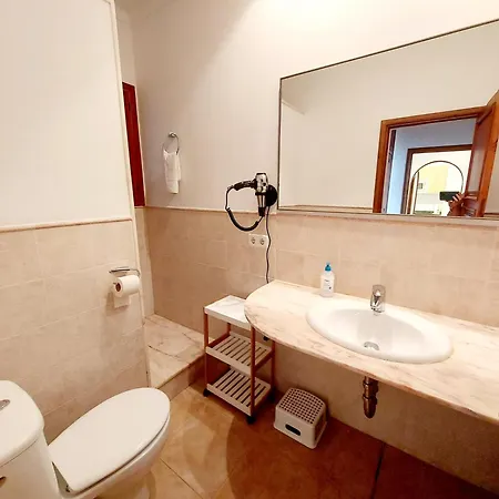 Casa Faro: Beachfront Ground Floor Retreat With Sea Views Apartment *