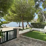 Casa Faro Spacious, Ground Floor On The Pine Walk, Covered Terrace With Sea Views. Wifi/air Con * Pollensa