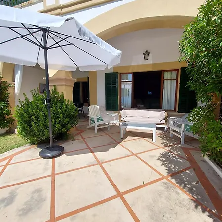 Casa Faro Spacious, Ground Floor On The Pine Walk, Covered Terrace With Sea Views. Wifi/air Con Pollença