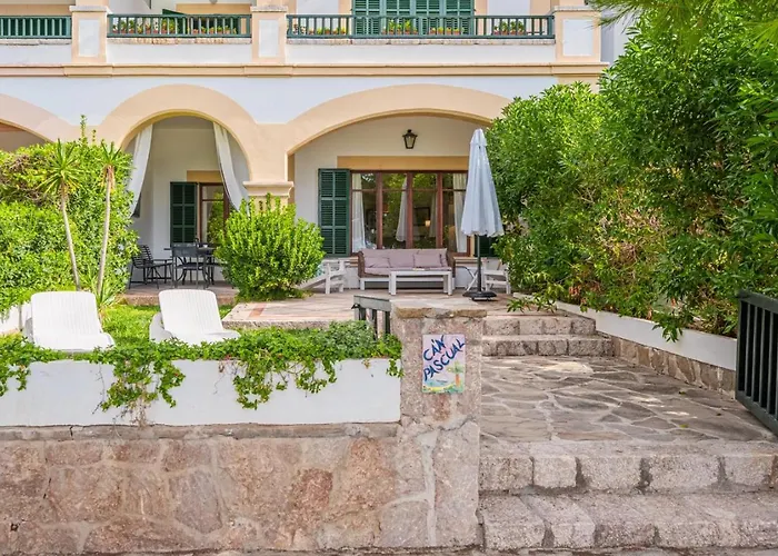 Apartment Casa Faro: Beachfront Ground Floor Retreat With Sea Views *