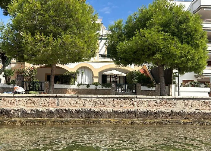 Casa Faro Spacious, Ground Floor On The Pine Walk, Covered Terrace With Sea Views. Wifi/air Con Apartment Pollença